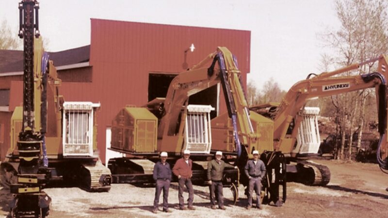 1998 : A.L.P.A. Equipment Ltd. ouvre une division de fabrication, AL Fabrication.