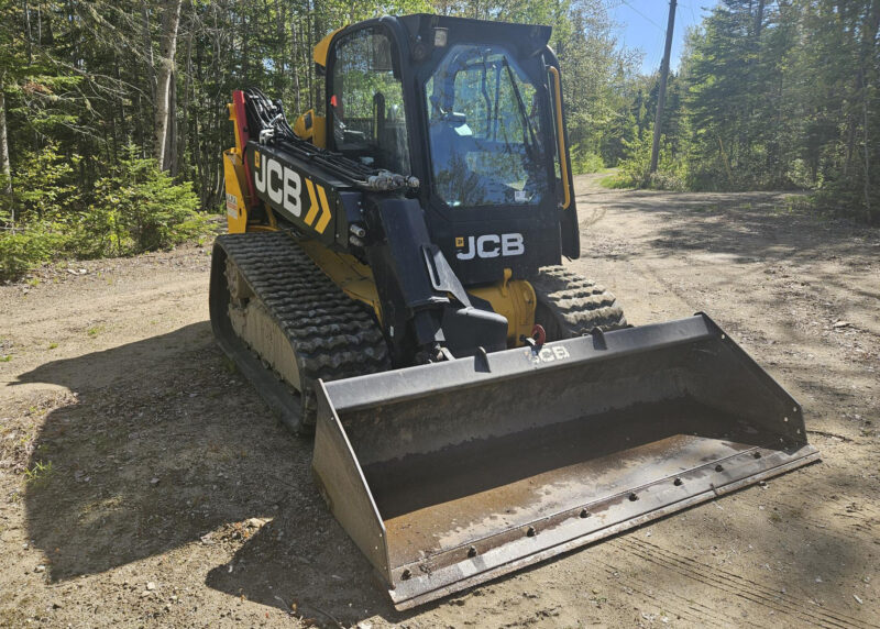2020 JCB 3TS-8T