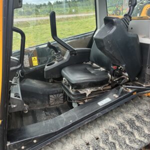 2019 JCB 3TS-8T